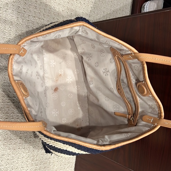 Tory Burch woven bag - Picture 7 of 8